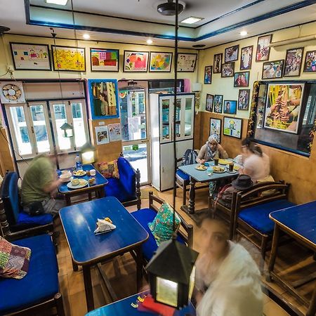 Brown Bread Bakery Guest House Varanasi Eksteriør billede