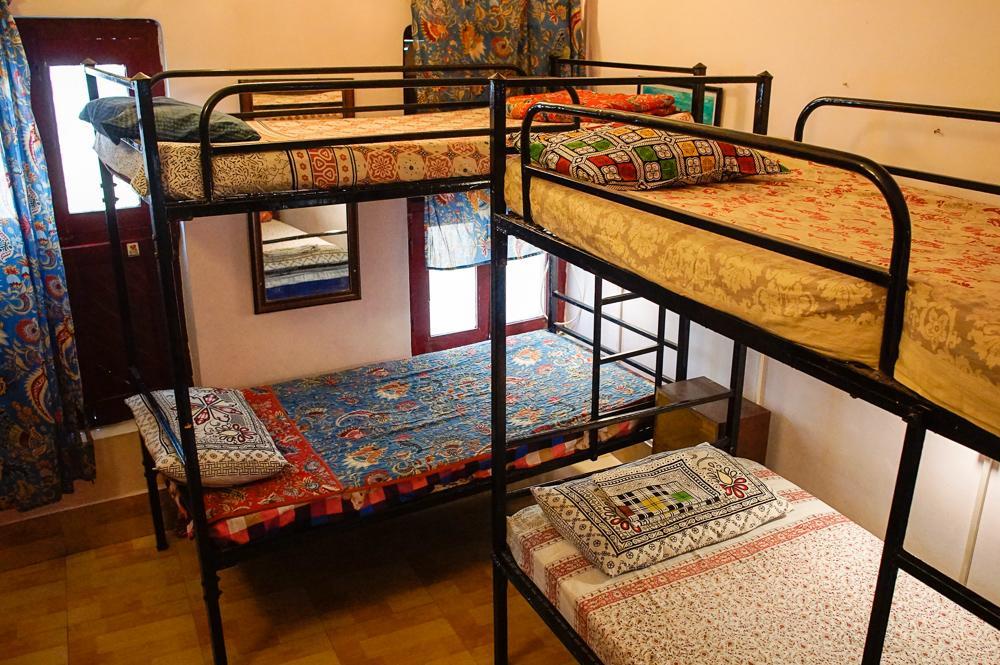 Brown Bread Bakery Guest House Varanasi Eksteriør billede